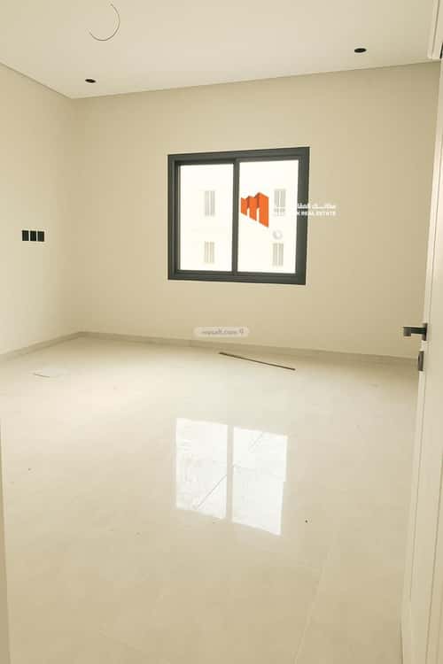 Apartment with 3 bedrooms الحمراء، الخبر