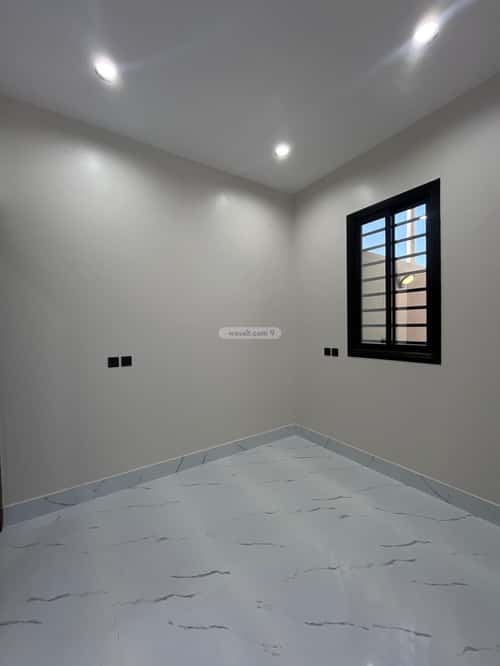 Floor 208.22 SQM with 7 Bedrooms Central Riyadh, Abha