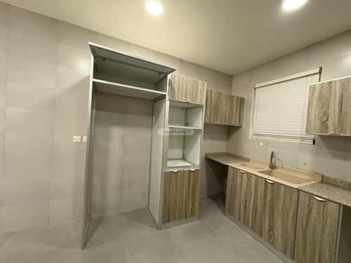 شقة 450 متر مربع ب 3 غرف ظهرة العودة شرق، الدرعية