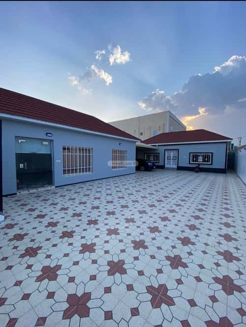 فيلا 801.53 متر مربع شرقية على شارع 12م ريحه، الطائف