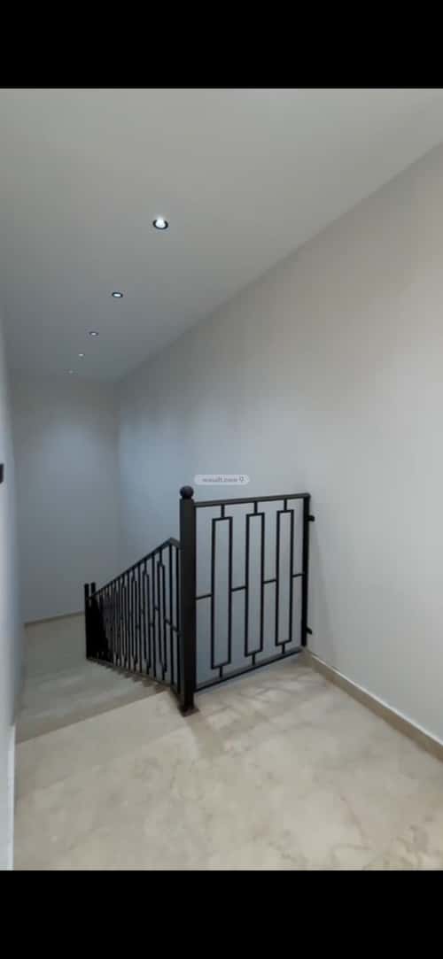 Apartment with 4 Bedrooms Al Khayf, Madinah