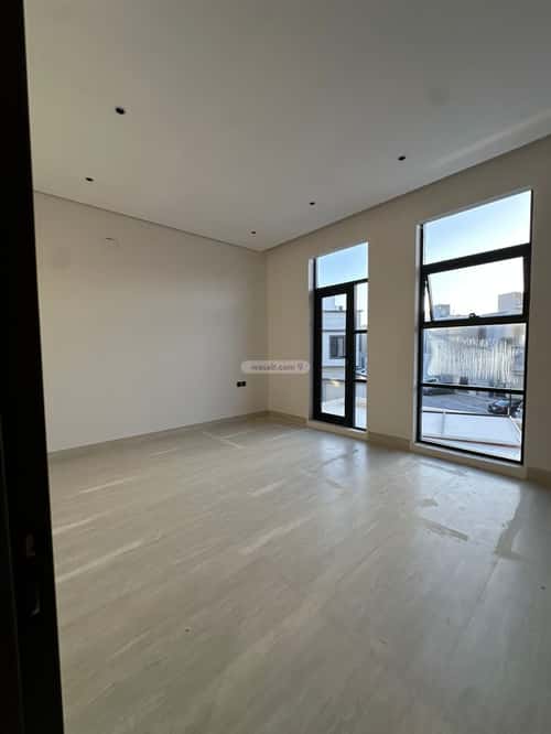 5 bedroom villa in Al Rimal