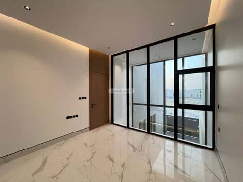 فيلا 210 متر مربع شمالية على شارع 15م النرجس، شمال الرياض، الرياض