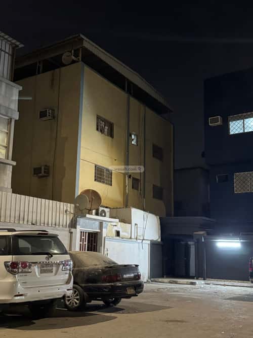 عمارة 450 متر مربع ب 3 أدوار البادية، الدمام