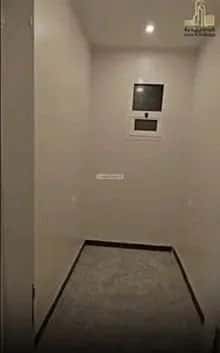 دور 750 متر مربع ب 4 غرف القادسية، شرق الرياض، الرياض