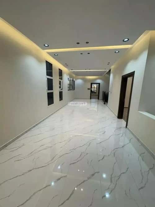 فيلا 400 متر مربع شمالية على شارع 10م الشفاء، حائل