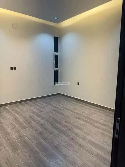 فيلا 400 متر مربع شمالية على شارع 10م الشفاء، حائل