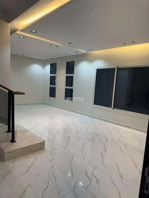 فيلا 400 متر مربع شمالية على شارع 10م الشفاء، حائل