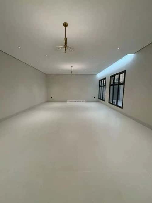 Villa 441 SQM facing West on 15m width street الياسمين، حائل
