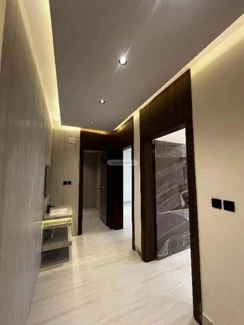 Floor 360 SQM with 6 Bedrooms Abu Mureiha, Madinah