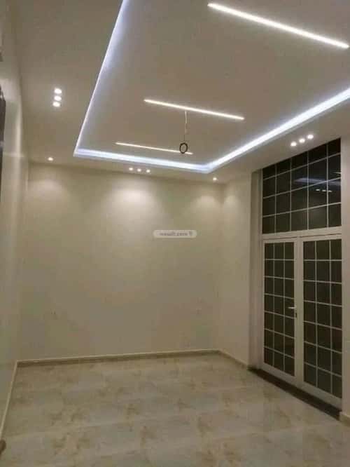 Floor 300 SQM with 5 Bedrooms Industrial City, Madinah