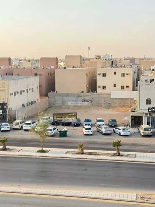 Land 750 SQM Facing South on 60m Width Street Al-Yarmuk, East Riyadh, Riyadh