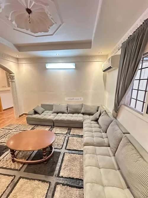 Floor 325 SQM with 5 Bedrooms Ishbiliyah, East Riyadh, Riyadh