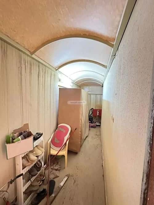 دور 325 متر مربع ب 5 غرف إشبيلية، شرق الرياض، الرياض