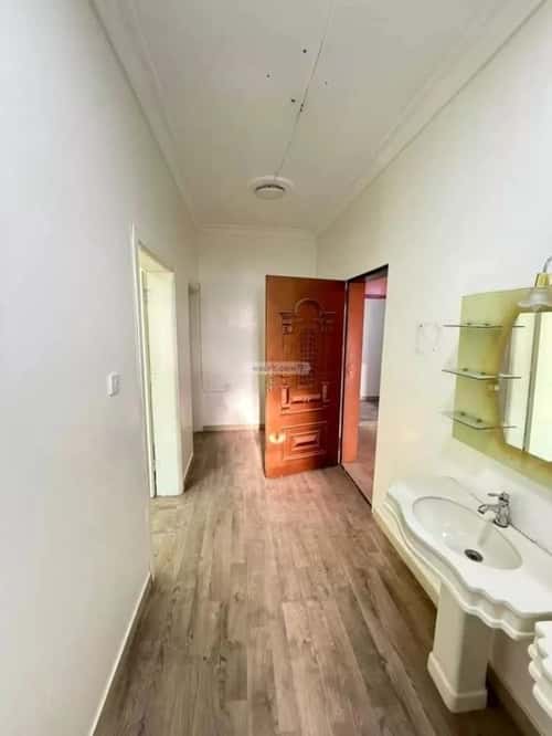 Apartment with 5 Bedrooms Al-Yarmuk, East Riyadh, Riyadh