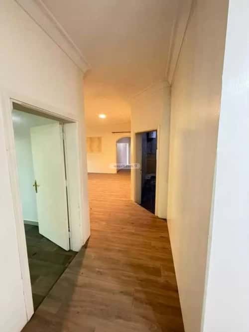 شقة ب 5 غرف اليرموك، شرق الرياض، الرياض