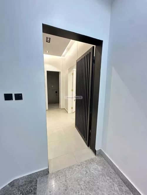 شقة ب 5 غرف الجنادرية، شرق الرياض، الرياض