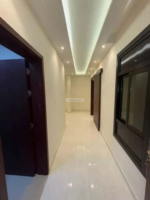 Villa 350 SQM Facing South with 7 Bedrooms Al-Janadriyah, East Riyadh, Riyadh