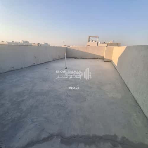 فيلا 358.93 متر مربع شمالية غربية على شارع 15م الأمواج، الخبر