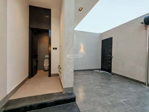 Floor 223.99 SQM with 4 Bedrooms Al-Muanisiyah, East Riyadh, Riyadh