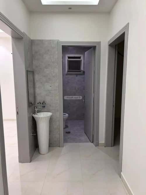 Apartment with 4 Bedrooms Al-Mahdiyah, West Riyadh, Riyadh