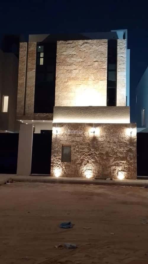 فيلا 312.5 متر مربع شمالية على شارع 15م الرمال، شرق الرياض، الرياض