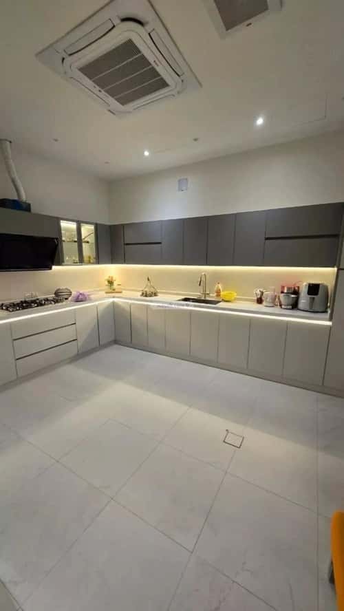 Villa 250 SQM Facing South with 3 Bedrooms An-Narjis, North Riyadh, Riyadh