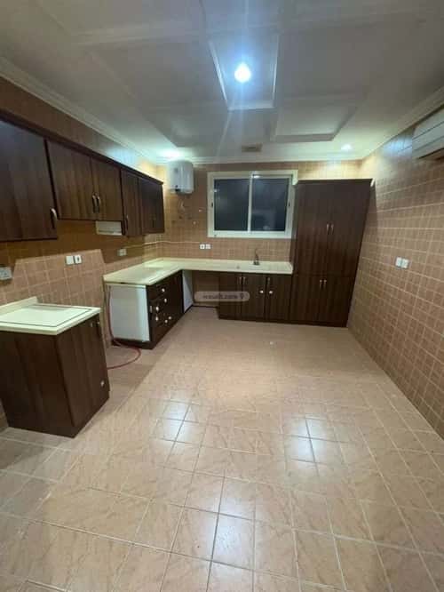 Floor 651 SQM with 3 Bedrooms Al-Yasmeen, North Riyadh, Riyadh
