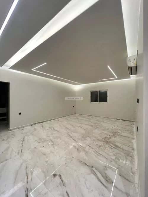 Floor 450 SQM with 5 Bedrooms Al-Aqeek, North Riyadh, Riyadh