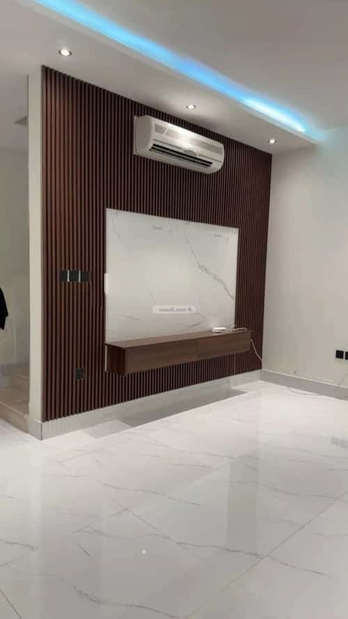 فيلا 260 متر مربع واجهة جنوبية ب 4 غرف العارض، شمال الرياض، الرياض