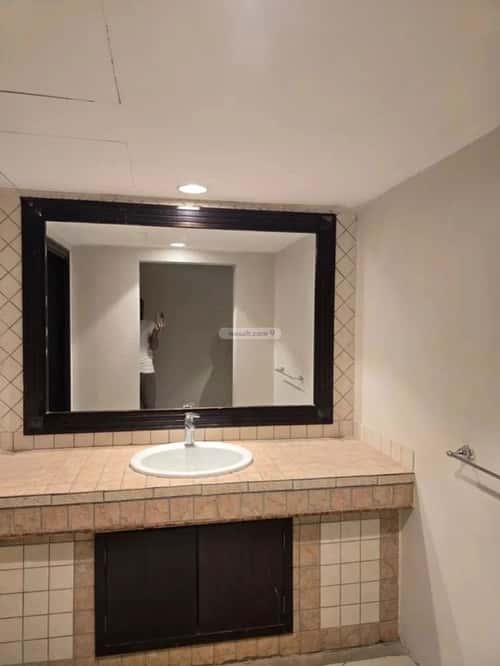 فيلا 370.2 متر مربع شرقية على شارع 15م الرحمانية، شمال الرياض، الرياض