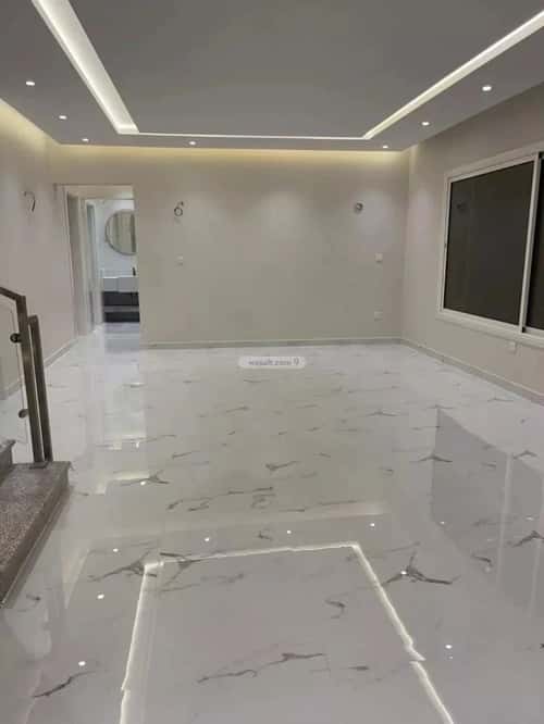 Villa 300 SQM Facing North with 4 Bedrooms Al-Janadriyah, East Riyadh, Riyadh