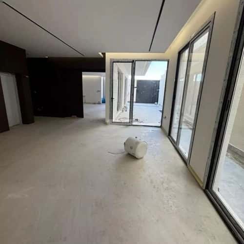 فيلا 130.67 متر مربع شرقية على شارع 15م النرجس، شمال الرياض، الرياض