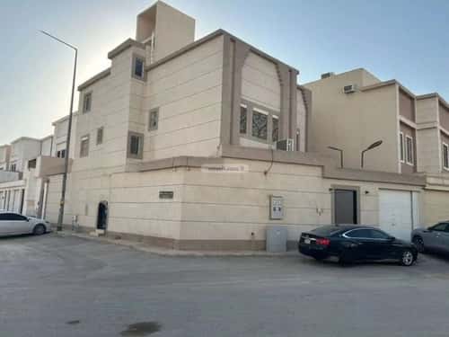 Villa 250 SQM Facing South on 15m Width Street Ar-Rimal, East Riyadh, Riyadh
