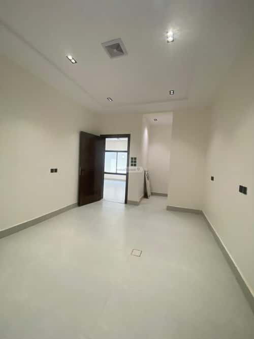 Floor 193.81 SQM with 6 Bedrooms Al-Maizaliyah, East Riyadh, Riyadh