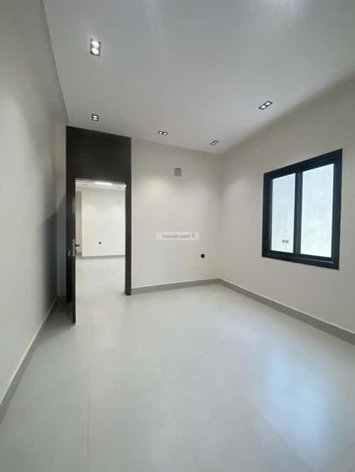 Floor 193.81 SQM with 6 Bedrooms Al-Maizaliyah, East Riyadh, Riyadh