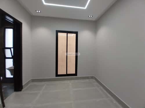 فيلا 200 متر مربع شرقية على شارع 20م العريجاء الغربي، غرب الرياض، الرياض