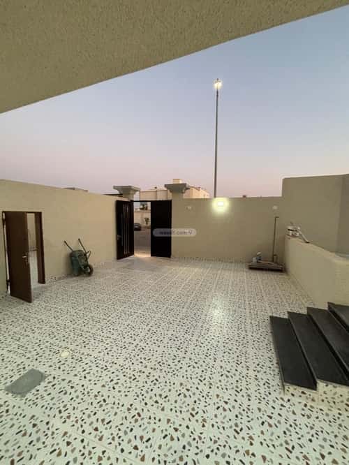 دور 322.98 متر مربع ب 6 غرف الريان، تبوك