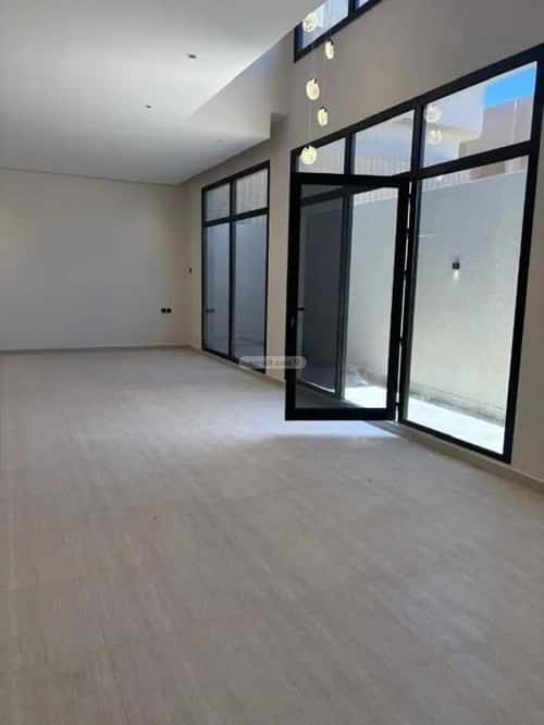 فيلا 209 متر مربع شمالية على شارع 12م الربوة، وسط الرياض، الرياض