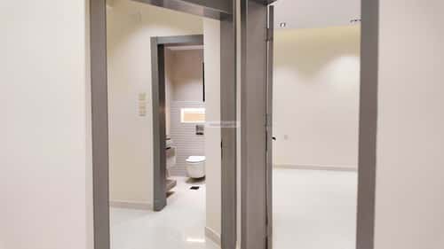 شقة ب 6 غرف المعارض، خميس مشيط