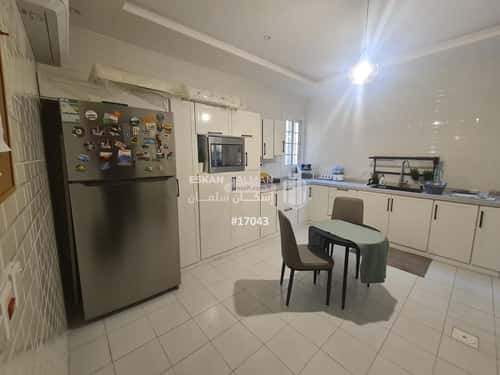 Villa 450 SQM Facing South on 32m Width Street Al Qryenah, South Jeddah, Jeddah