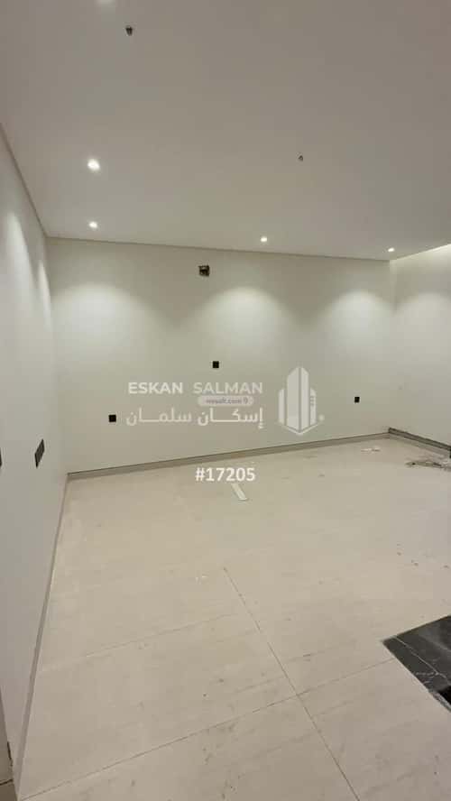 فيلا 472.49 متر مربع شرقية على شارع 25م الشعلة، الدمام