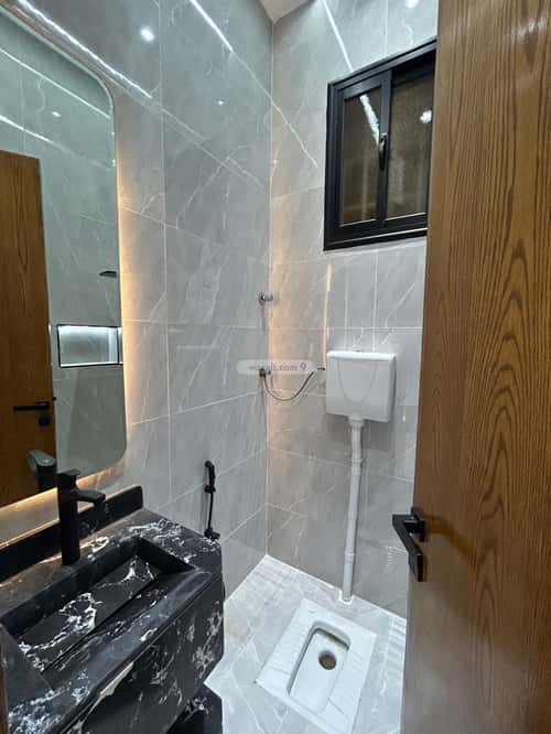 Apartment with 6 Bedrooms Al-Yarmouk, Khamis Mushait