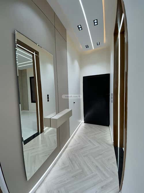 Apartment with 6 Bedrooms Al-Yarmouk, Khamis Mushait
