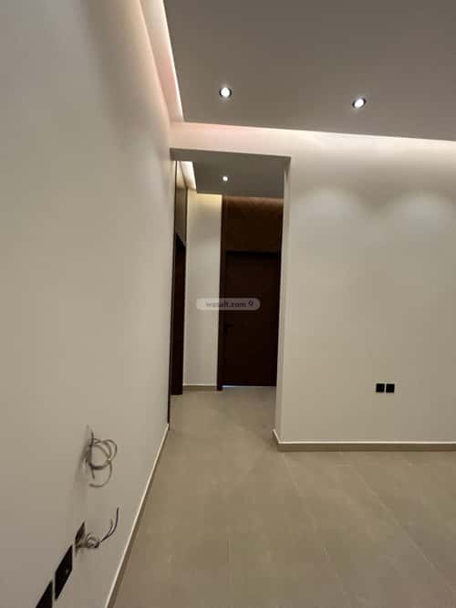 فيلا 528 متر مربع جنوبية على شارع 20م الحزم، غرب الرياض، الرياض