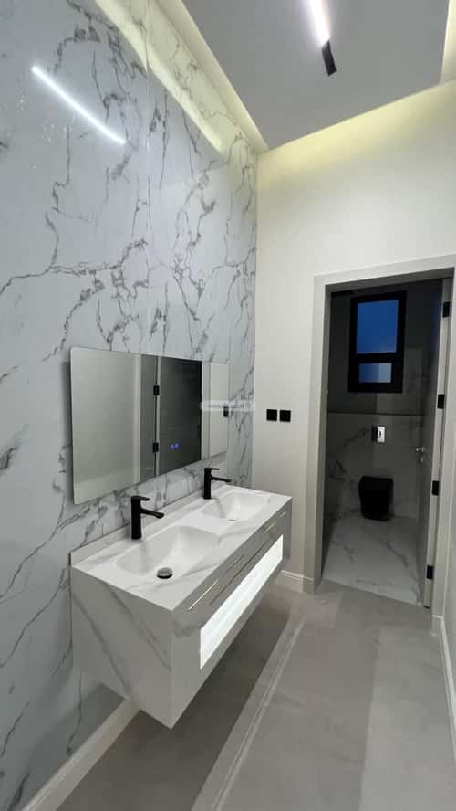 فيلا 248.55 متر مربع واجهة شمالية ب 3 غرف العاصمة، الدرعية