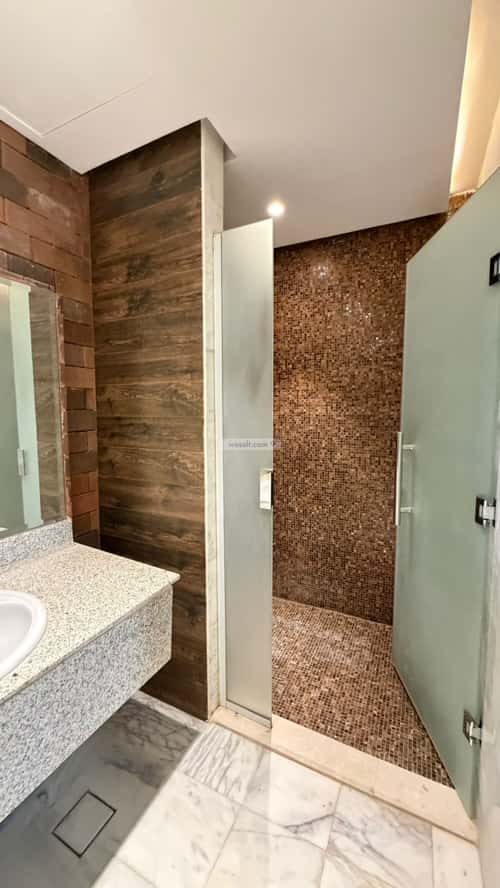 Apartment with 4 Bedrooms Al-Malqa, North Riyadh, Riyadh