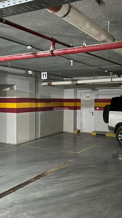 Apartment with 4 Bedrooms Al-Malqa, North Riyadh, Riyadh