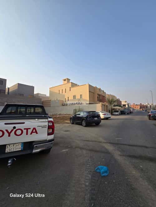 Land 720 SQM Facing East on 15m Width Street Al Yaqoot, North Jeddah, Jeddah