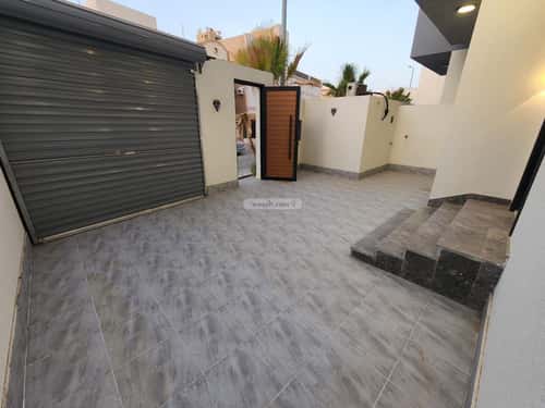 فيلا 610 متر مربع مع 3 شقق واجهة شرقية الفلاح، شرق جدة، جدة